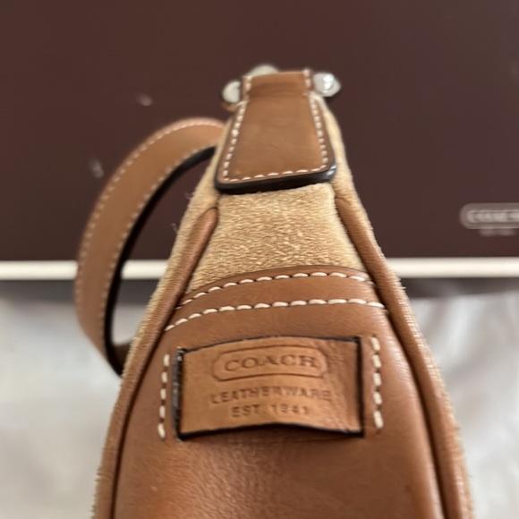Coach Tan Suede mini Bag - Picture 6 of 7